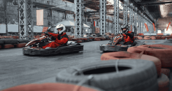 Indoor Kart fahren